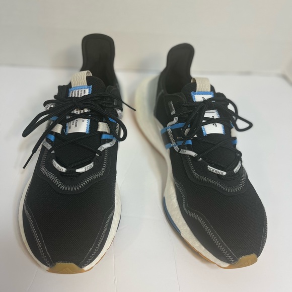 Adidas PARLEY X ULTRABOOST '22 SHOES (HQ6539) Size 9.5 - Picture 8 of 10